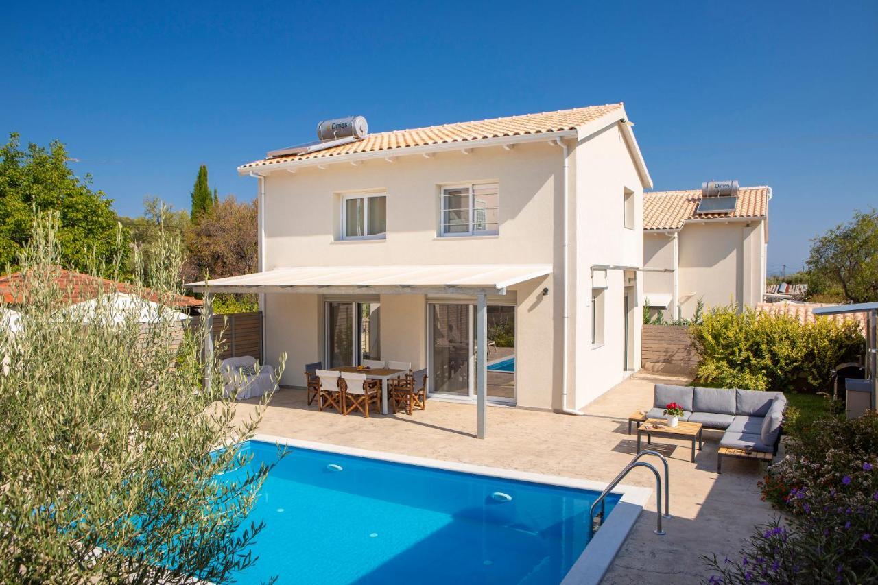 Grappolo Lefkada Villas - Vilana Ideal For Families And Small Groups Apolpaina 外观 照片