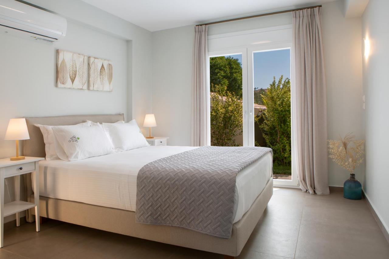 Grappolo Lefkada Villas - Vilana Ideal For Families And Small Groups Apolpaina 外观 照片
